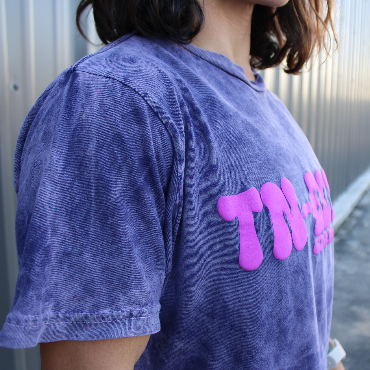 TN-ELVN Puff Design - Mineral Washed Vintage Tee